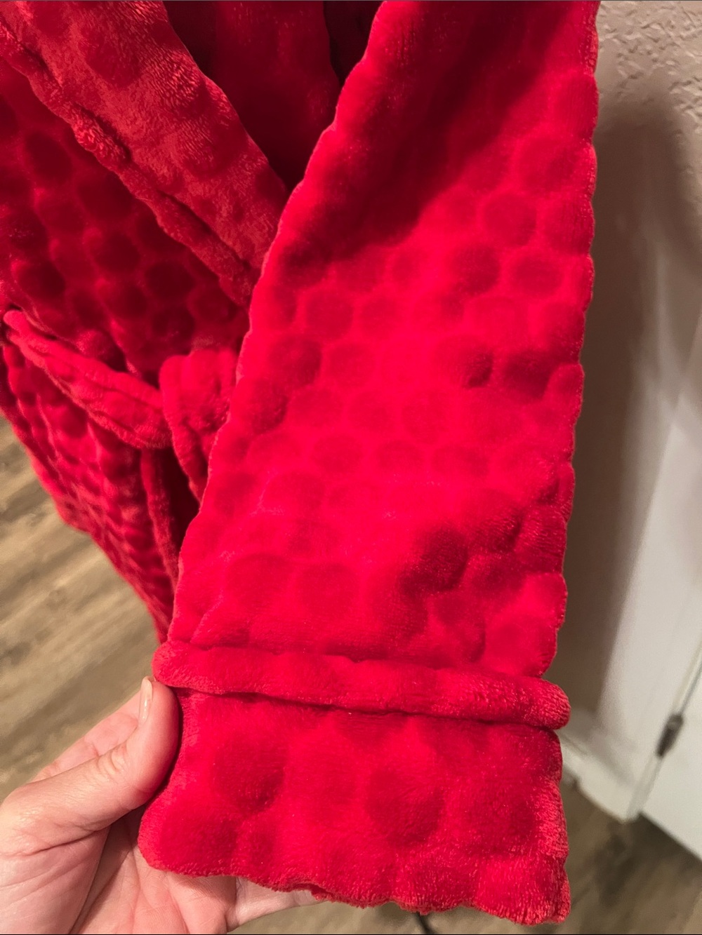 Vintage Jasmine Rose Red Plush Long Robe Coat - Picture 7 of 9